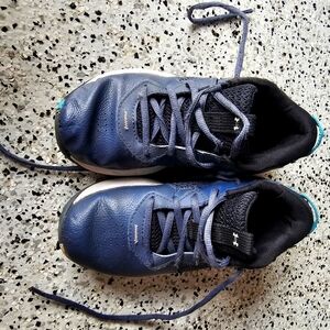 Boys Under Armour Blue Athletic Shoes, Size 1.5